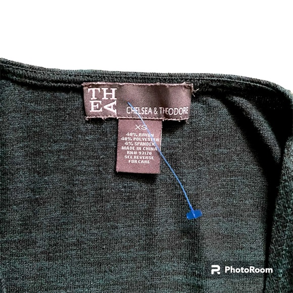 Chelsea and Theodore women’s dress - Picture 4 of 4